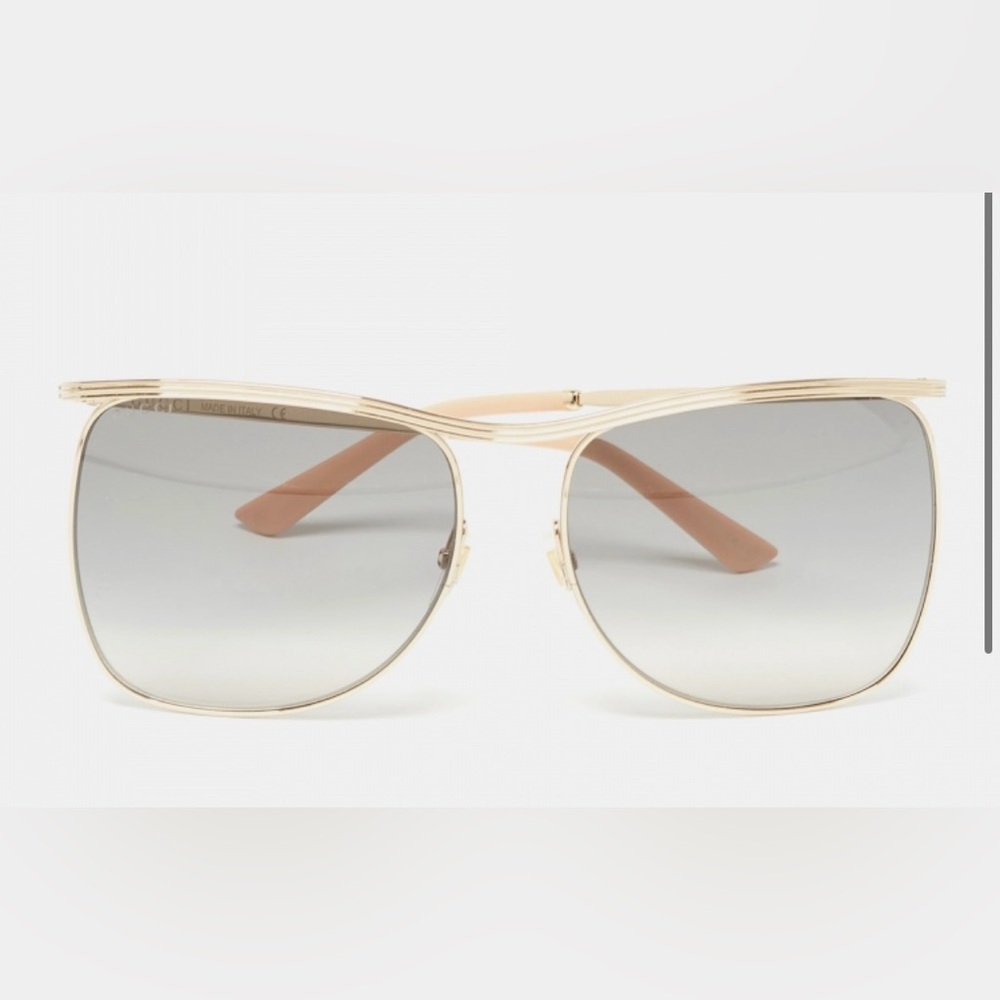*Authentic* Gucci Gold Frame Sunglasses